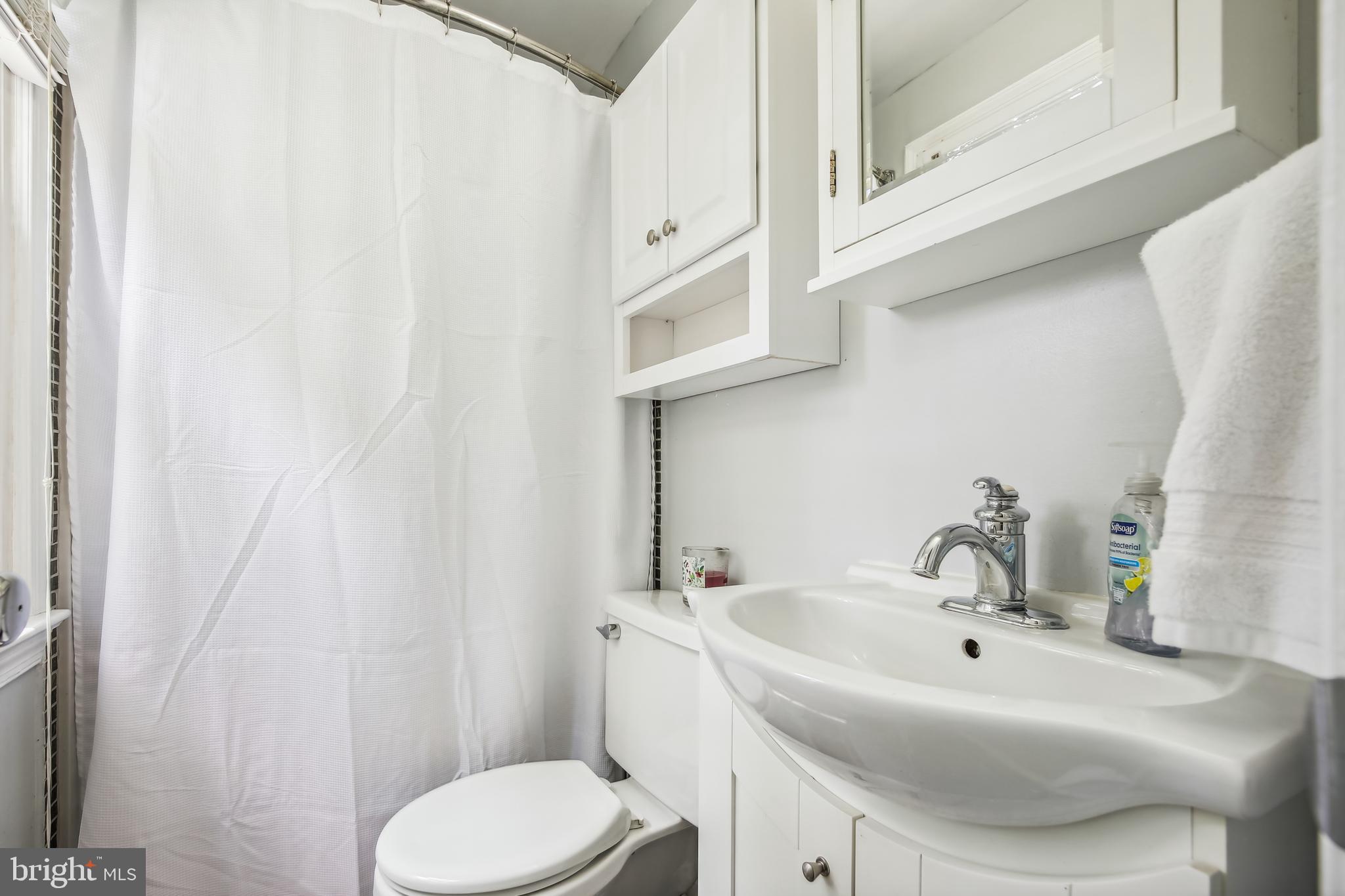 HIDDENBROOK - Residential