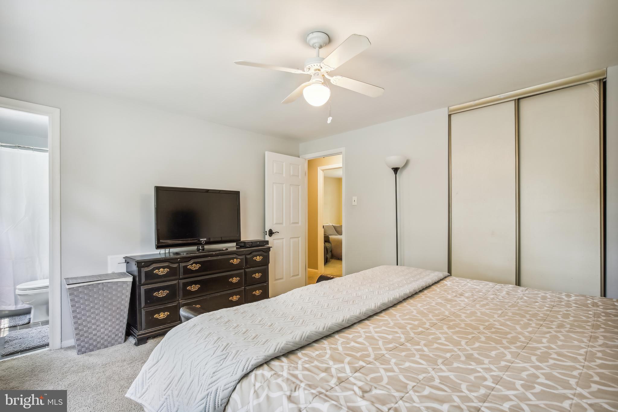 HIDDENBROOK - Residential