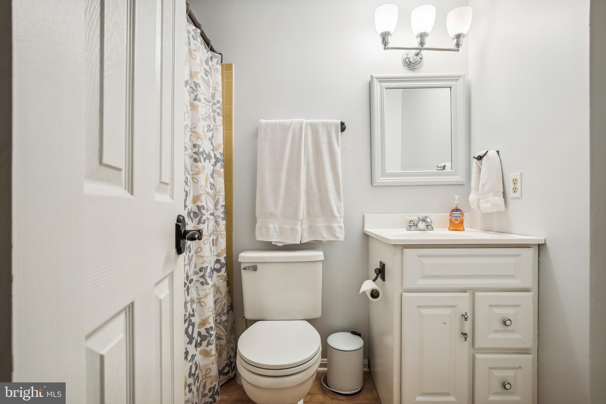 HIDDENBROOK - Residential