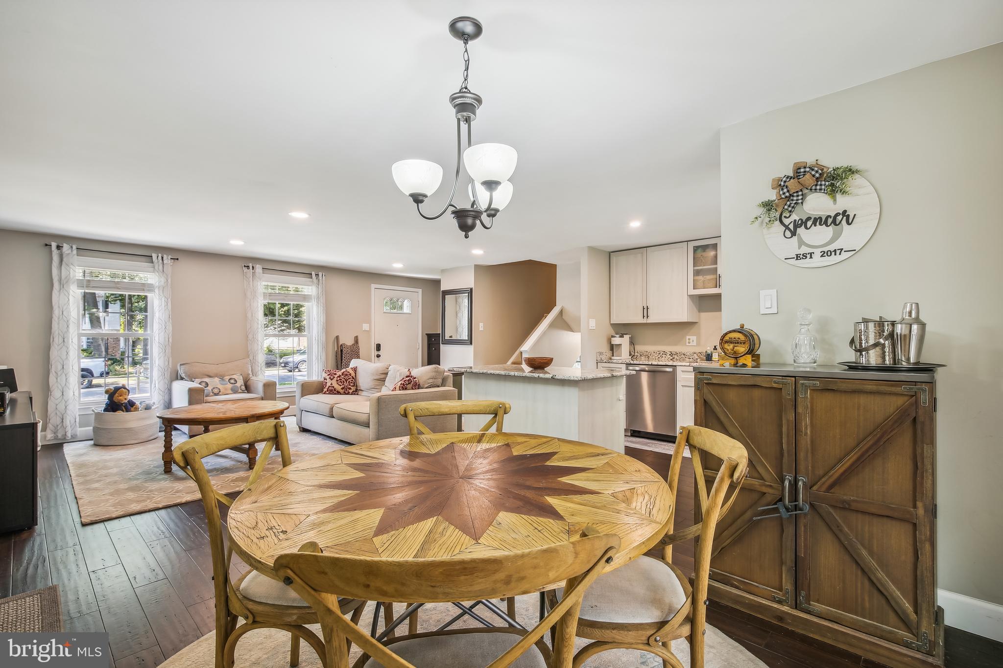 HIDDENBROOK - Residential