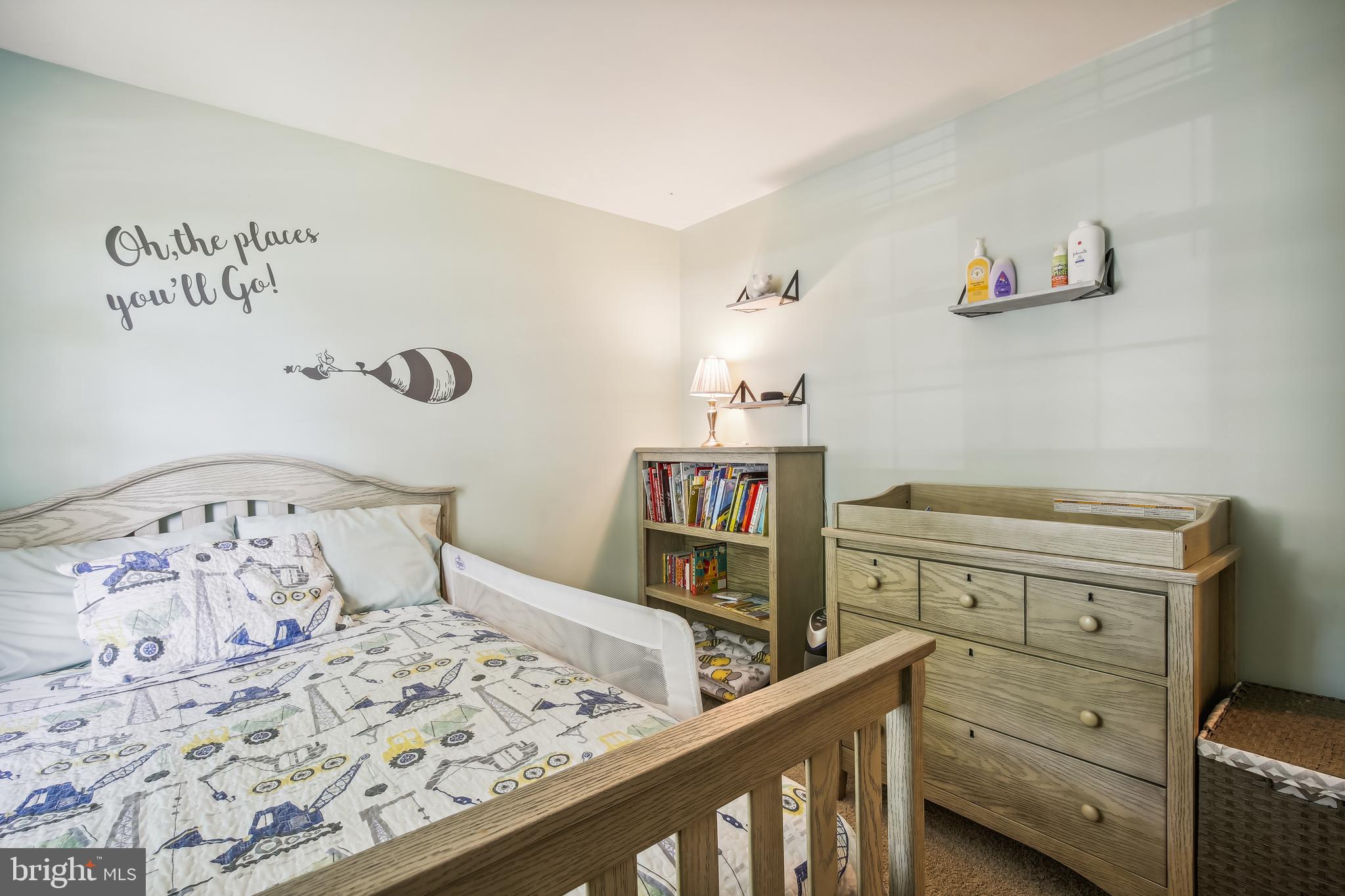 HIDDENBROOK - Residential