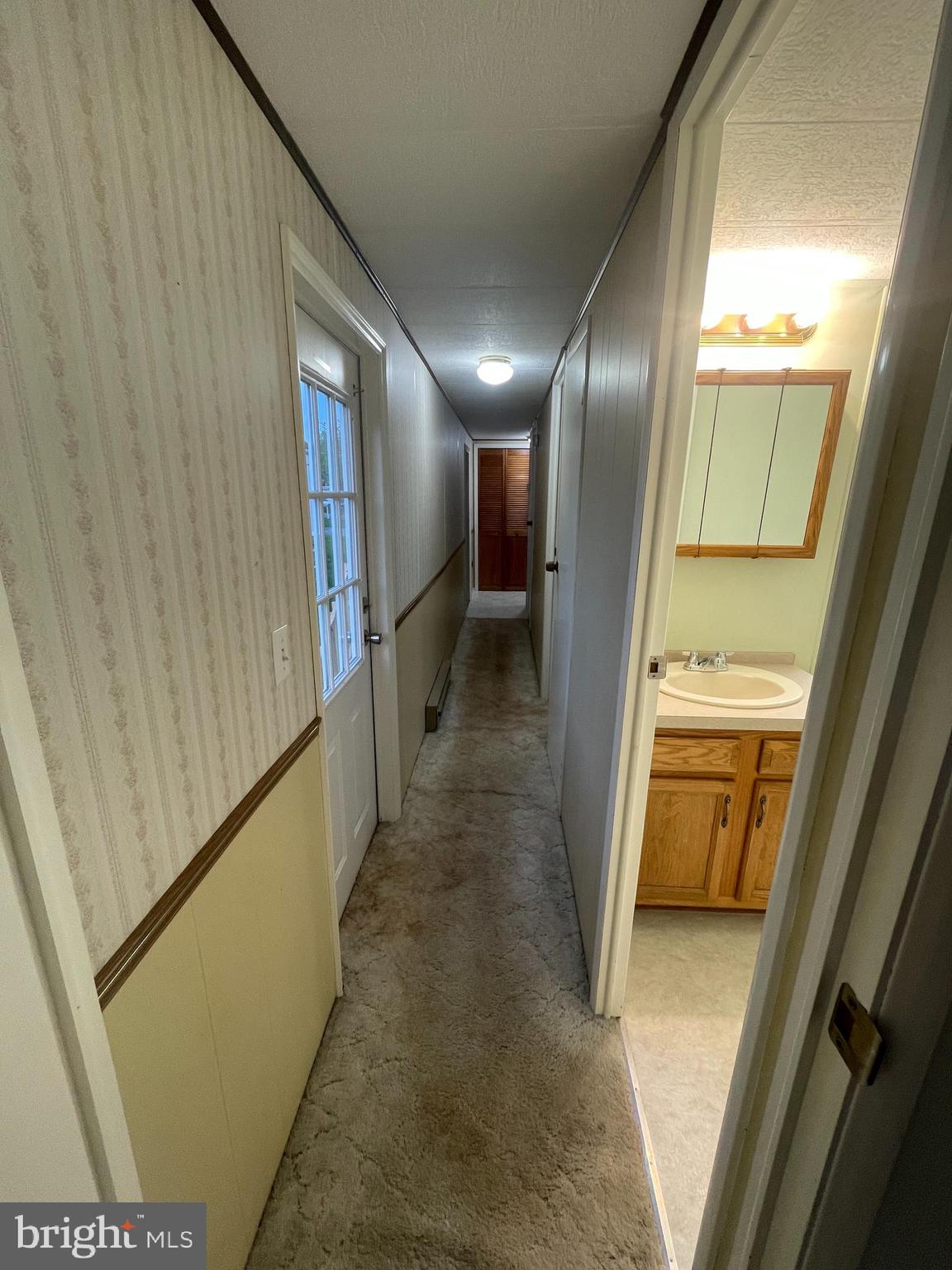 MEADOW RUN - Residential
