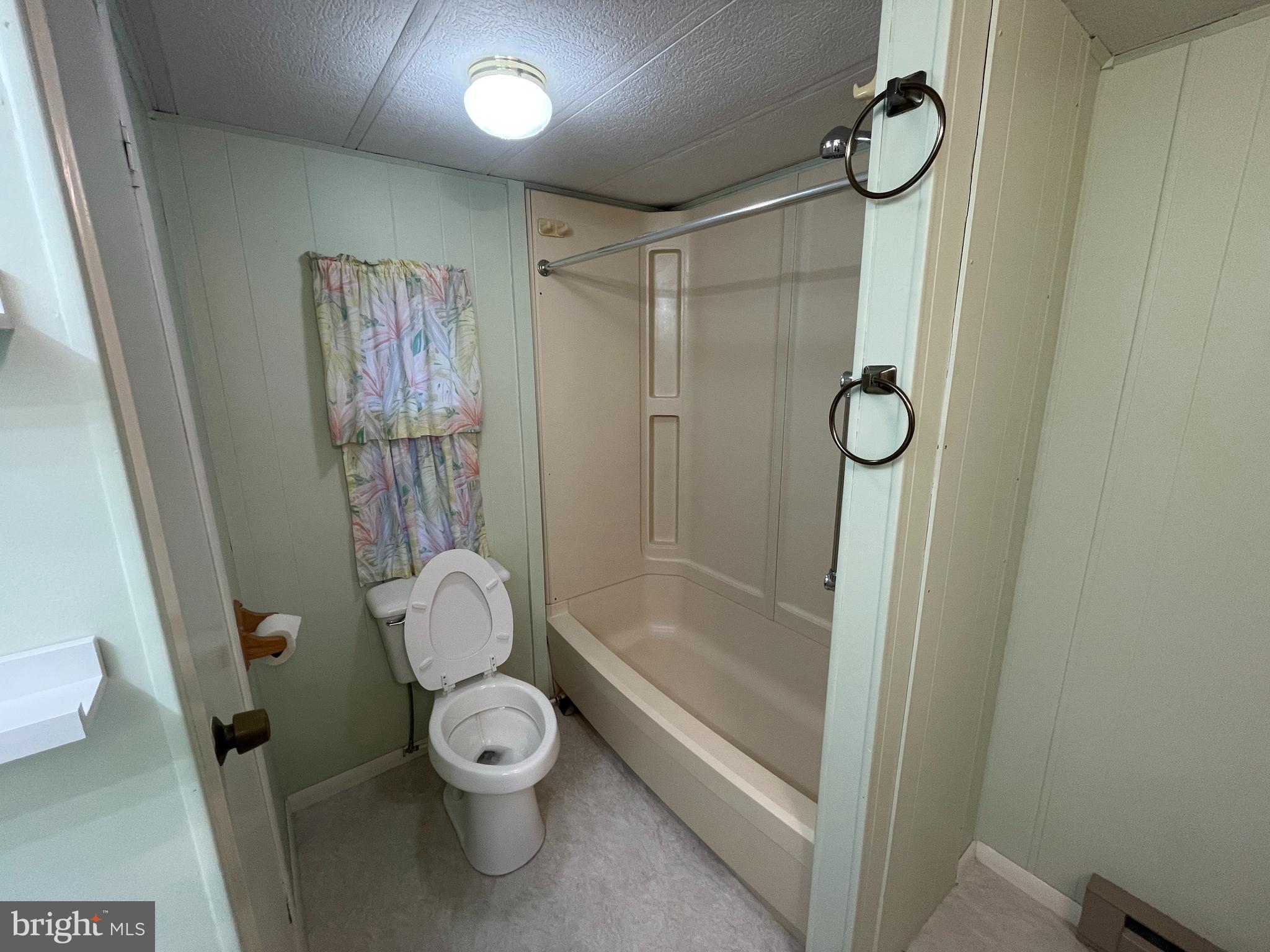 MEADOW RUN - Residential