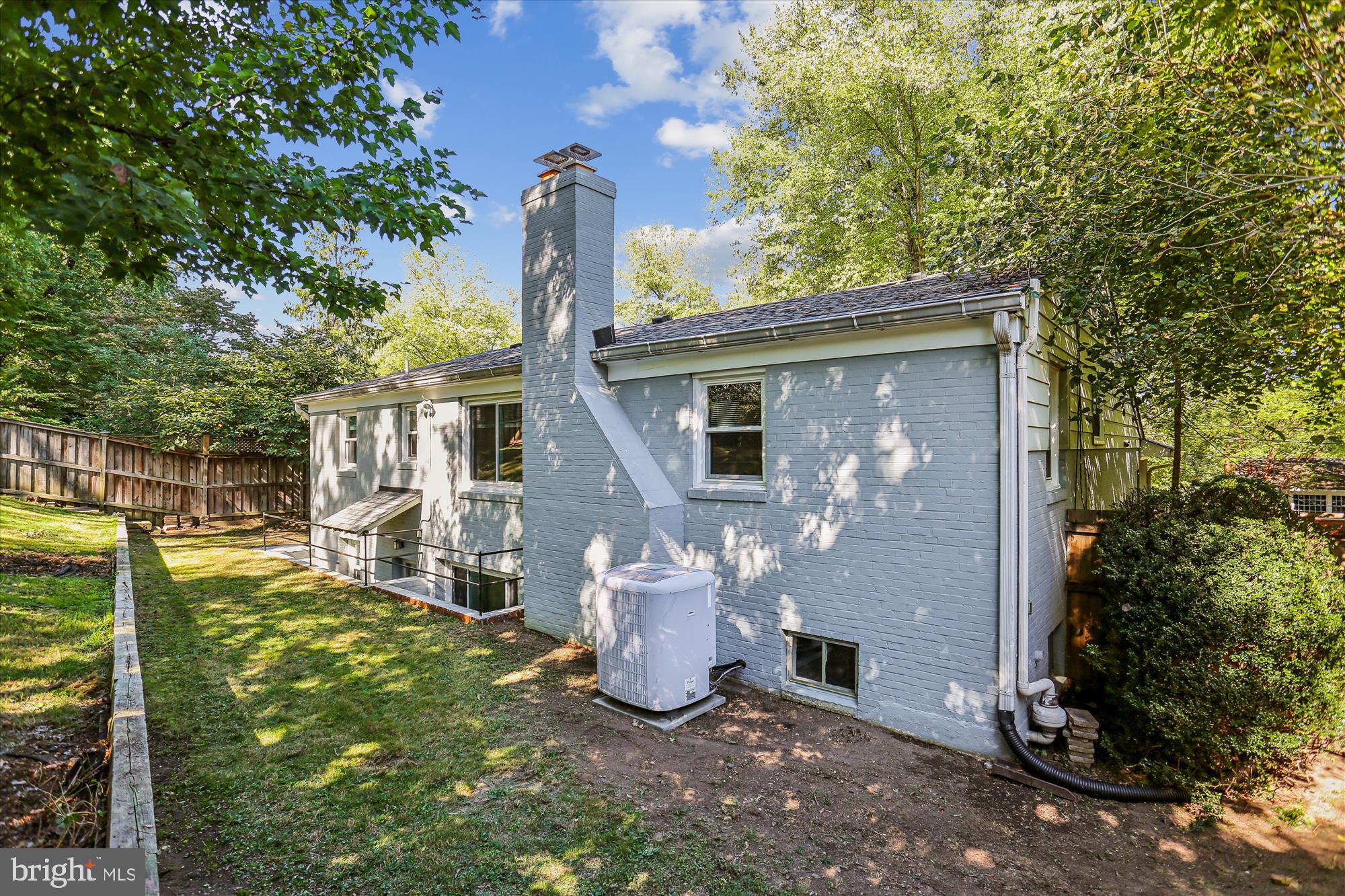 NORTH CHEVY CHASE - Residential