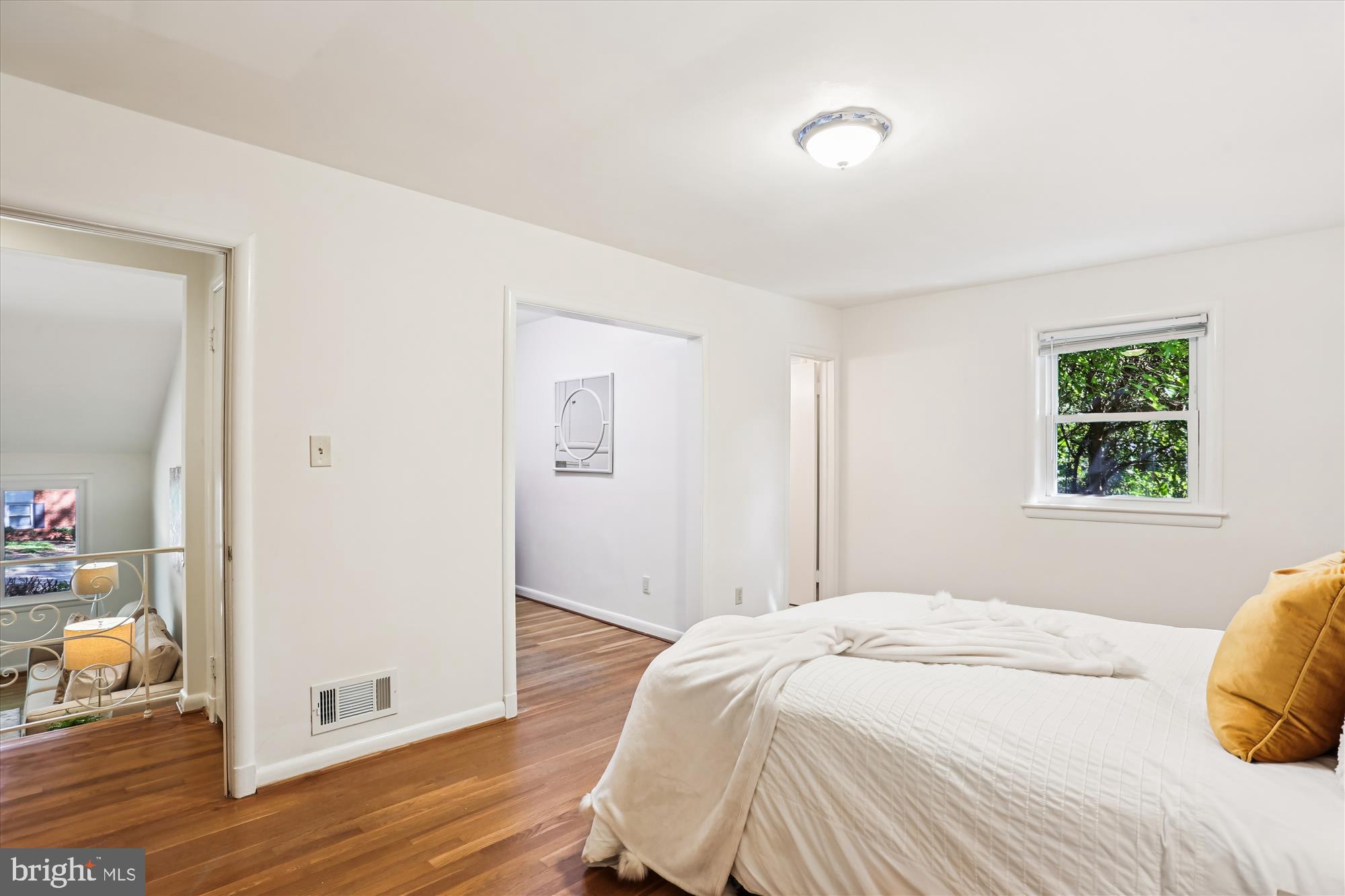 NORTH CHEVY CHASE - Residential