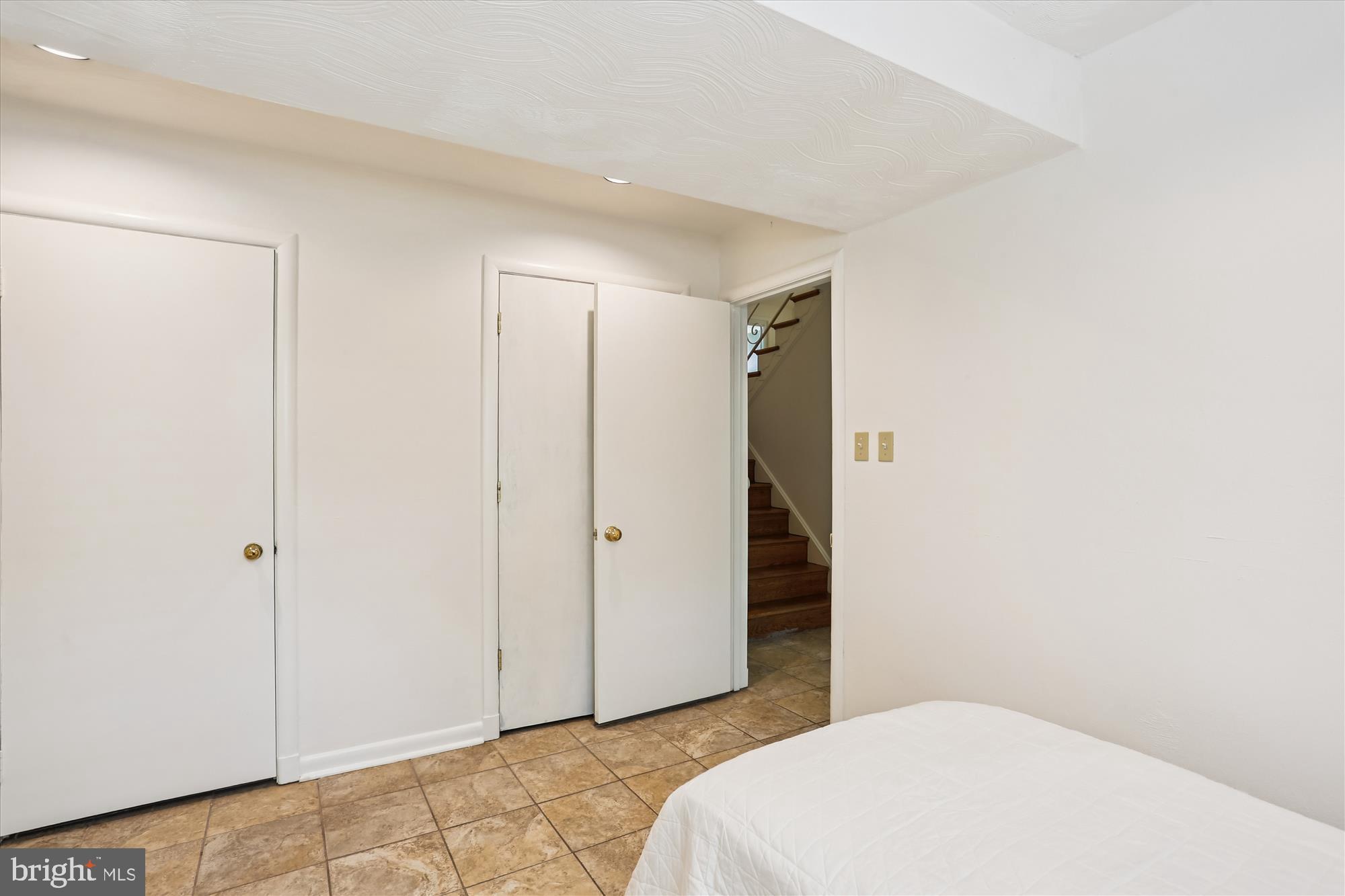 NORTH CHEVY CHASE - Residential