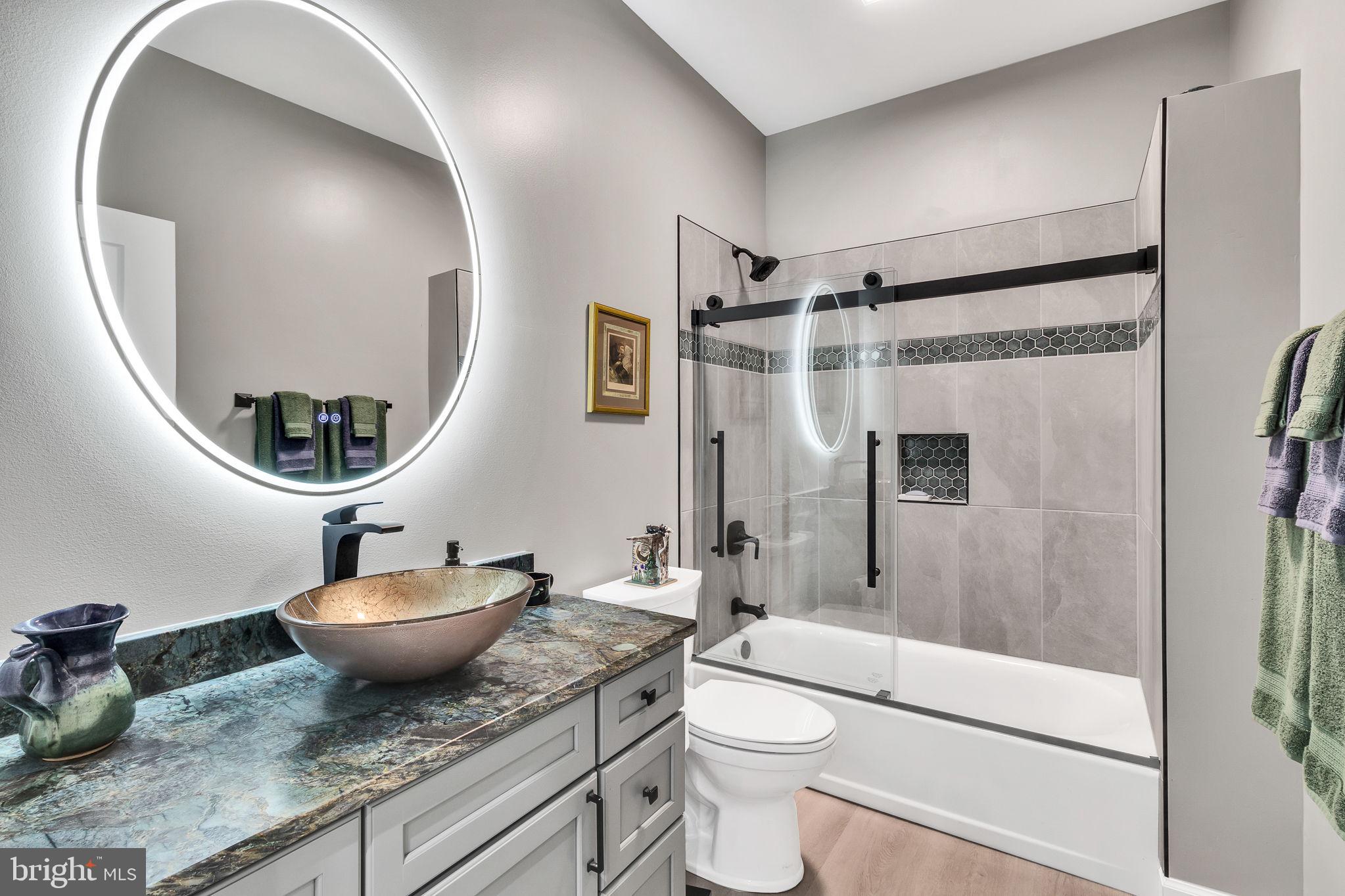 BETZ LANDING - Residential