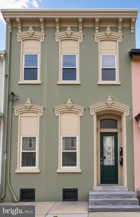 Multifamily For Sale - 605 N 9th Street<br/> LEBANON, PA 17046