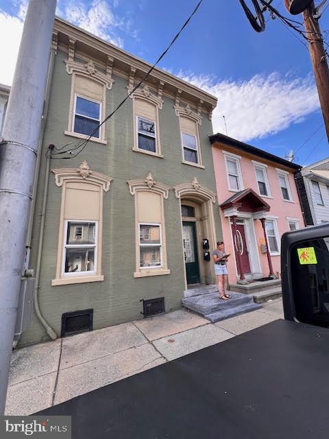 Multifamily For Sale - 605 N 9th Street<br/> LEBANON, PA 17046