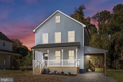 739 LAKEVIEW DRIVE COLONIAL BEACH VA 22443