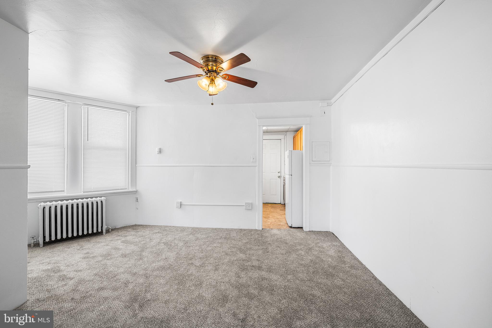 MANOA - Commercial Sale