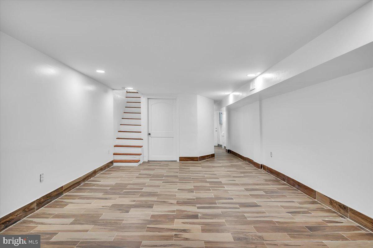 NORTHWOOD - Residential