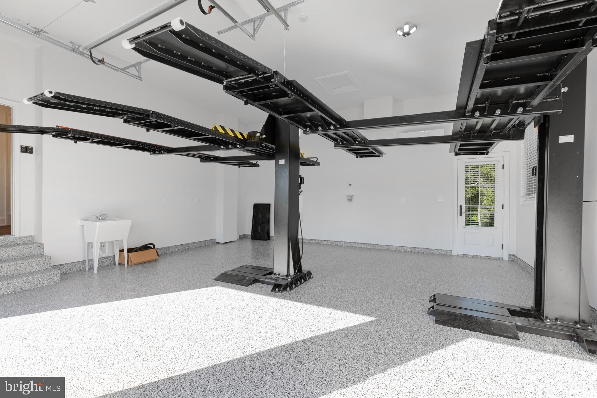 BANBURY CROSS RESERVE - Residential