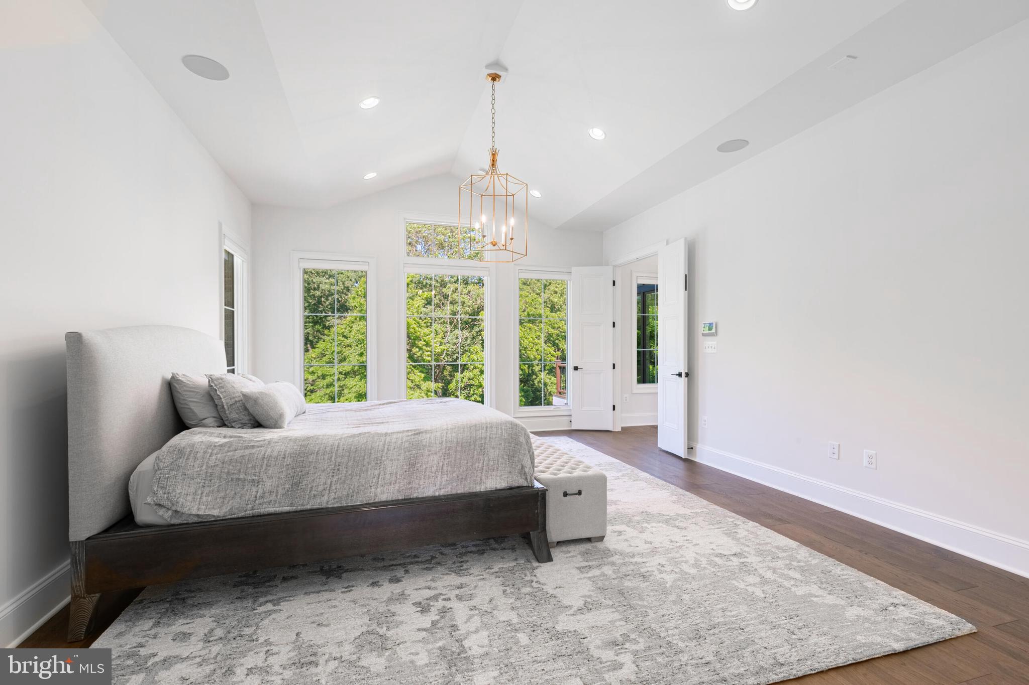 BANBURY CROSS RESERVE - Residential