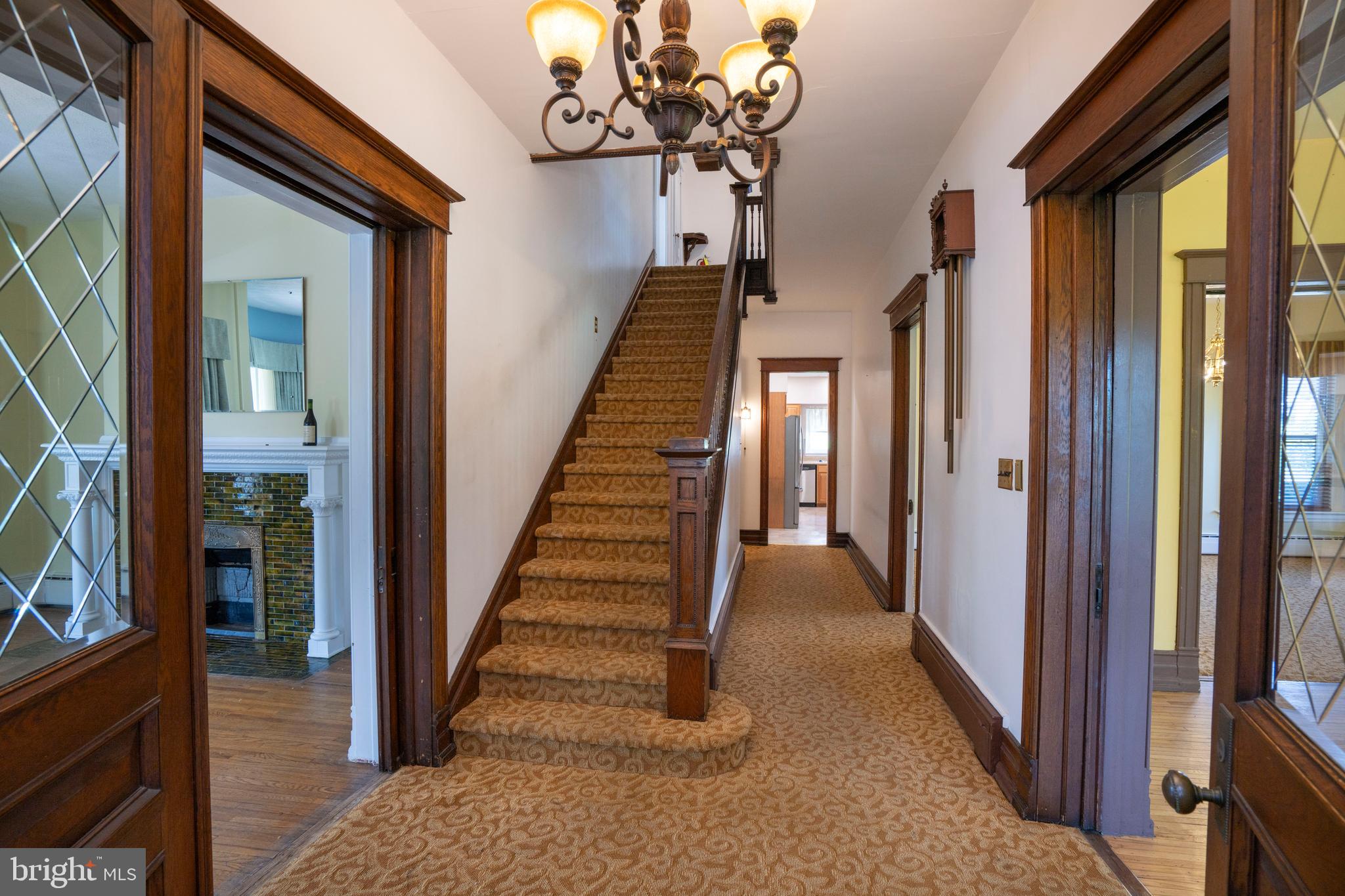 501 WALNUT STREET