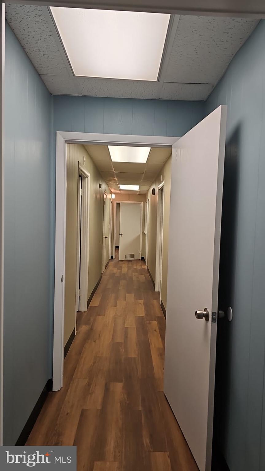 HAMPSTEAD - Commercial Lease