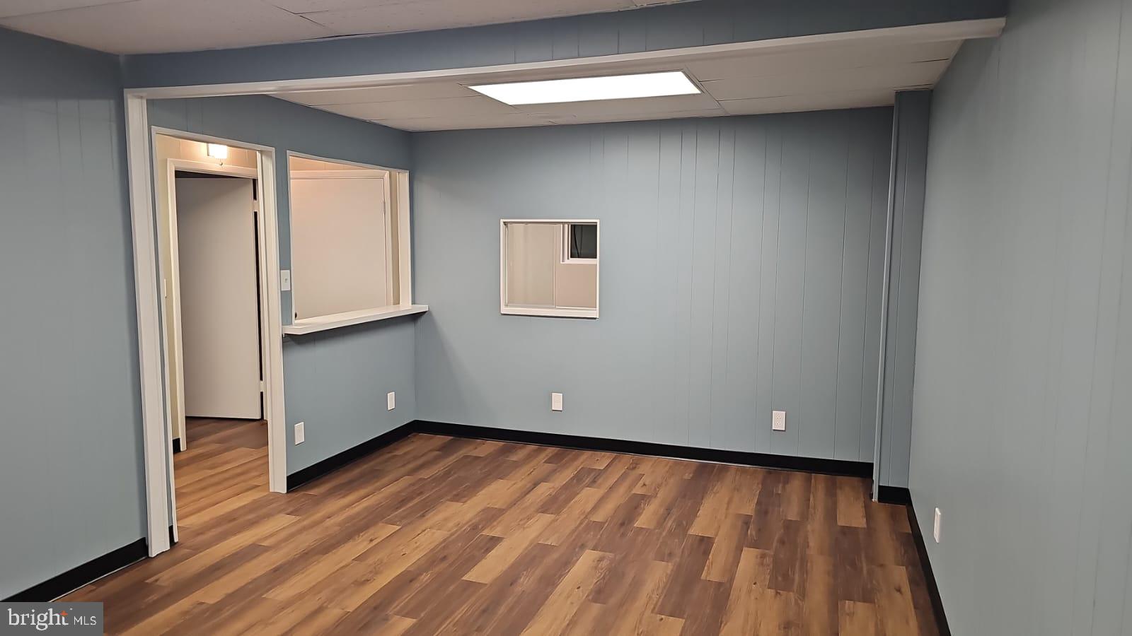 HAMPSTEAD - Commercial Lease