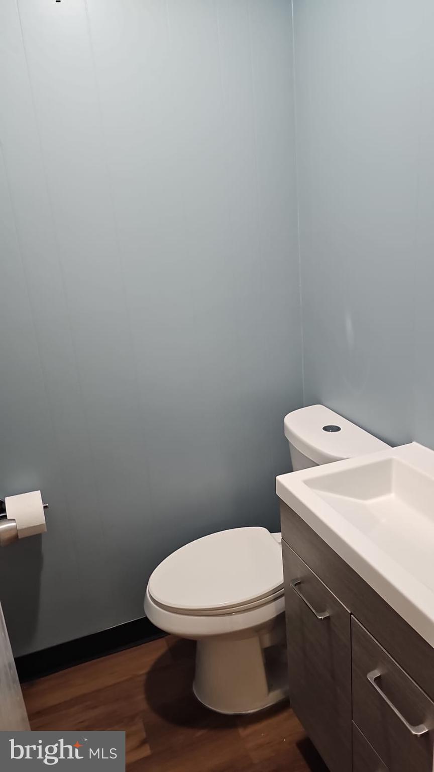 HAMPSTEAD - Commercial Lease