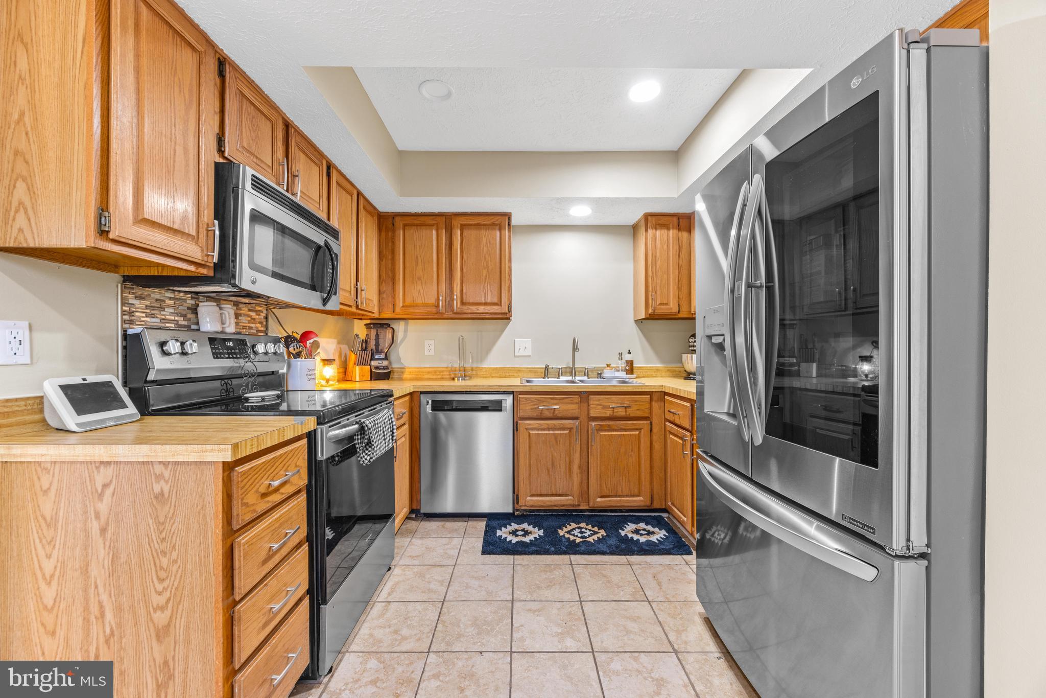 CHESTNUT HILL COVE - Residential