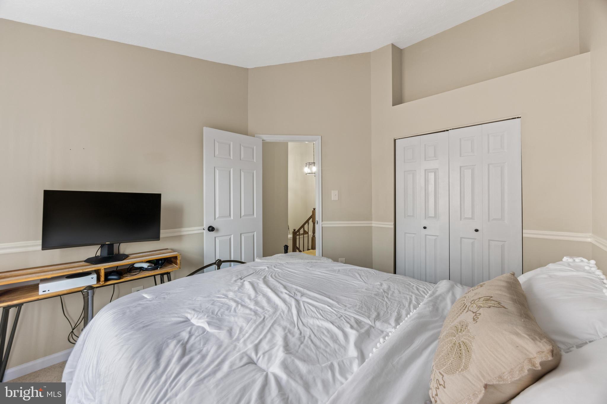 CHESTNUT HILL COVE - Residential