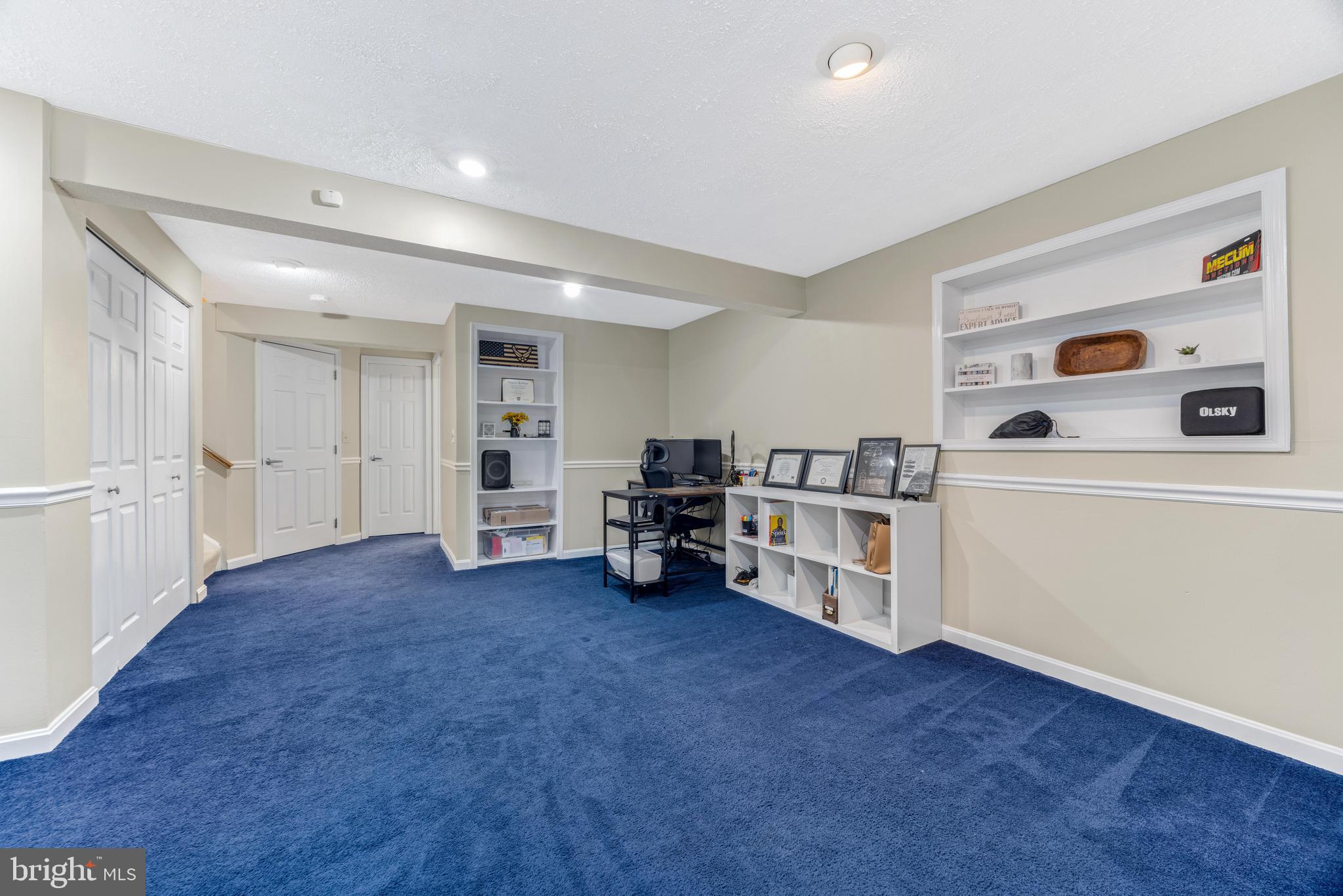 CHESTNUT HILL COVE - Residential