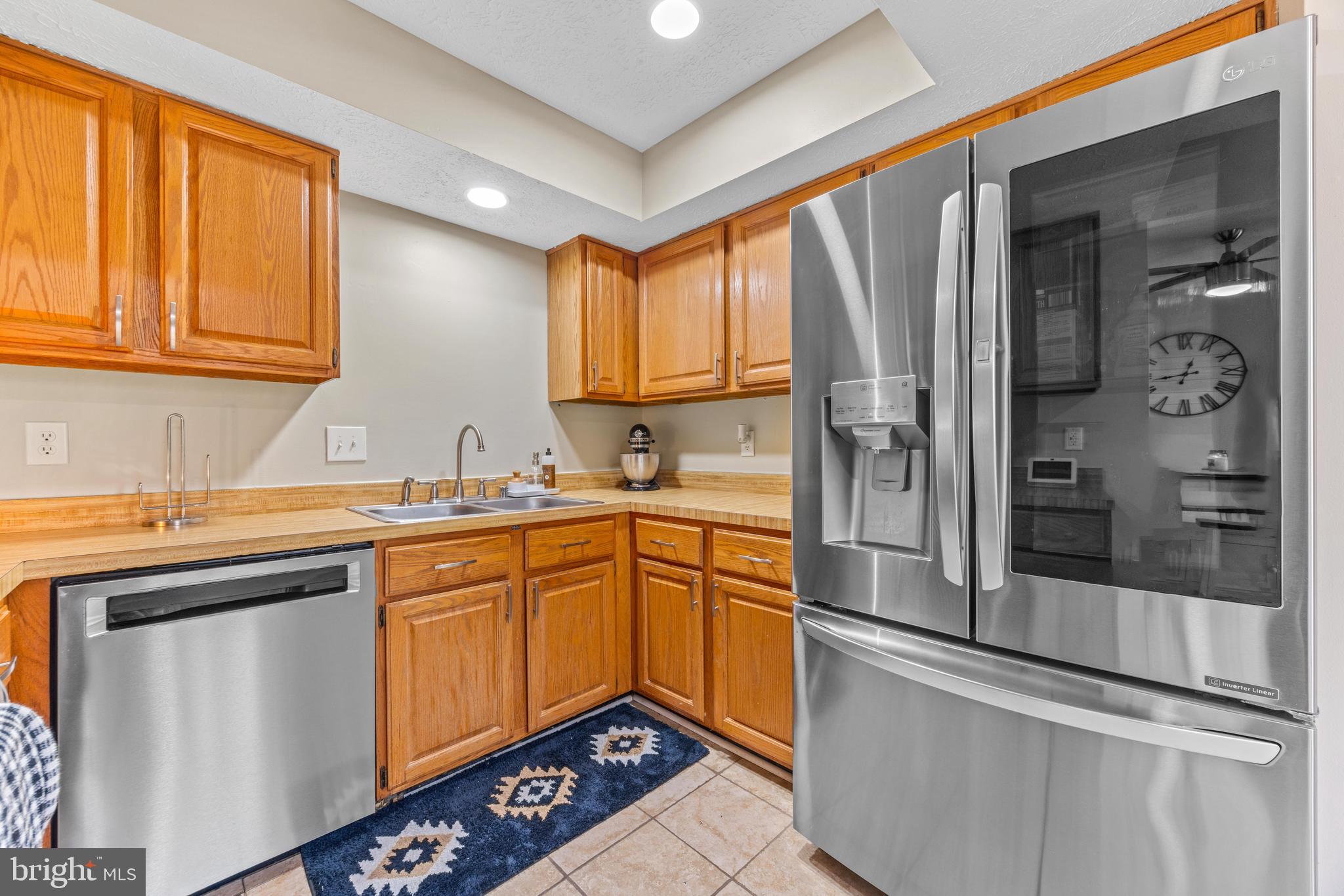 CHESTNUT HILL COVE - Residential