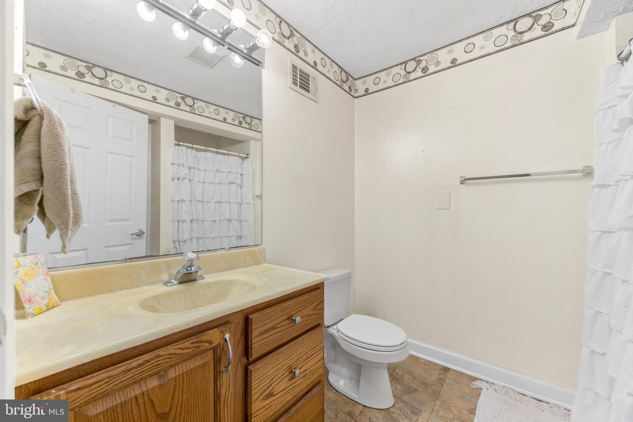 CHESTNUT HILL COVE - Residential