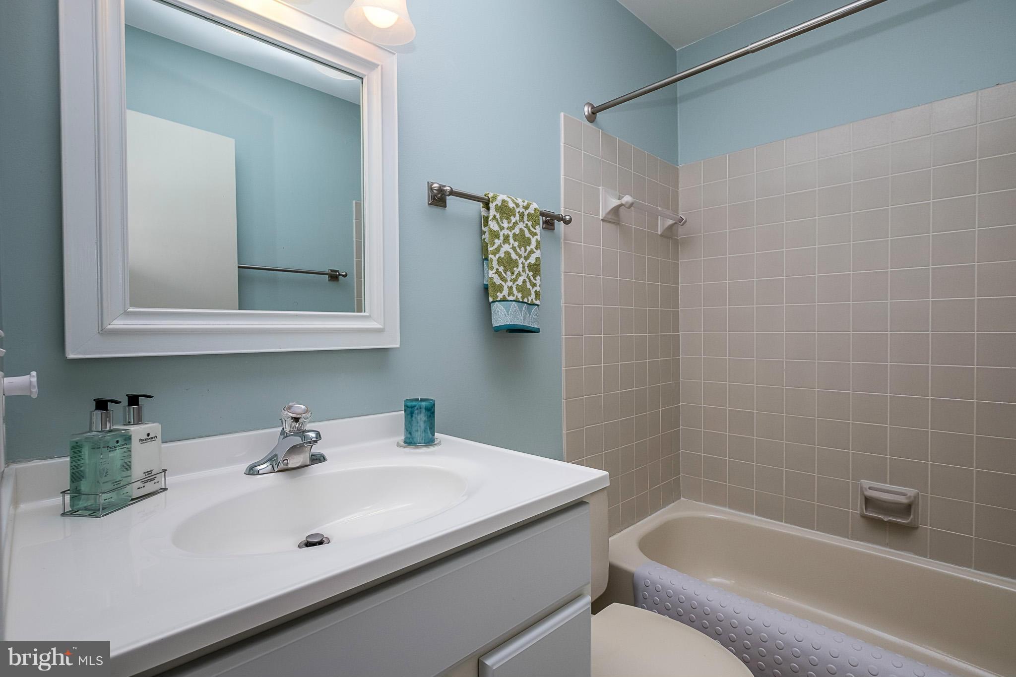 SCARBOROUGH - Residential