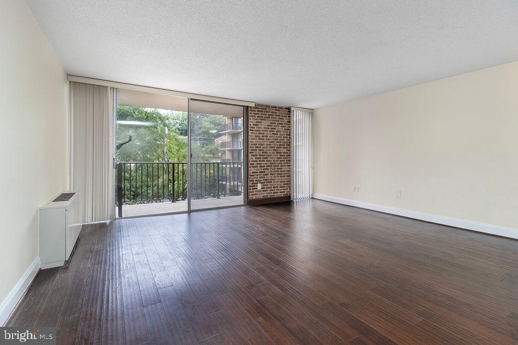 THE CARLTON - Residential Lease