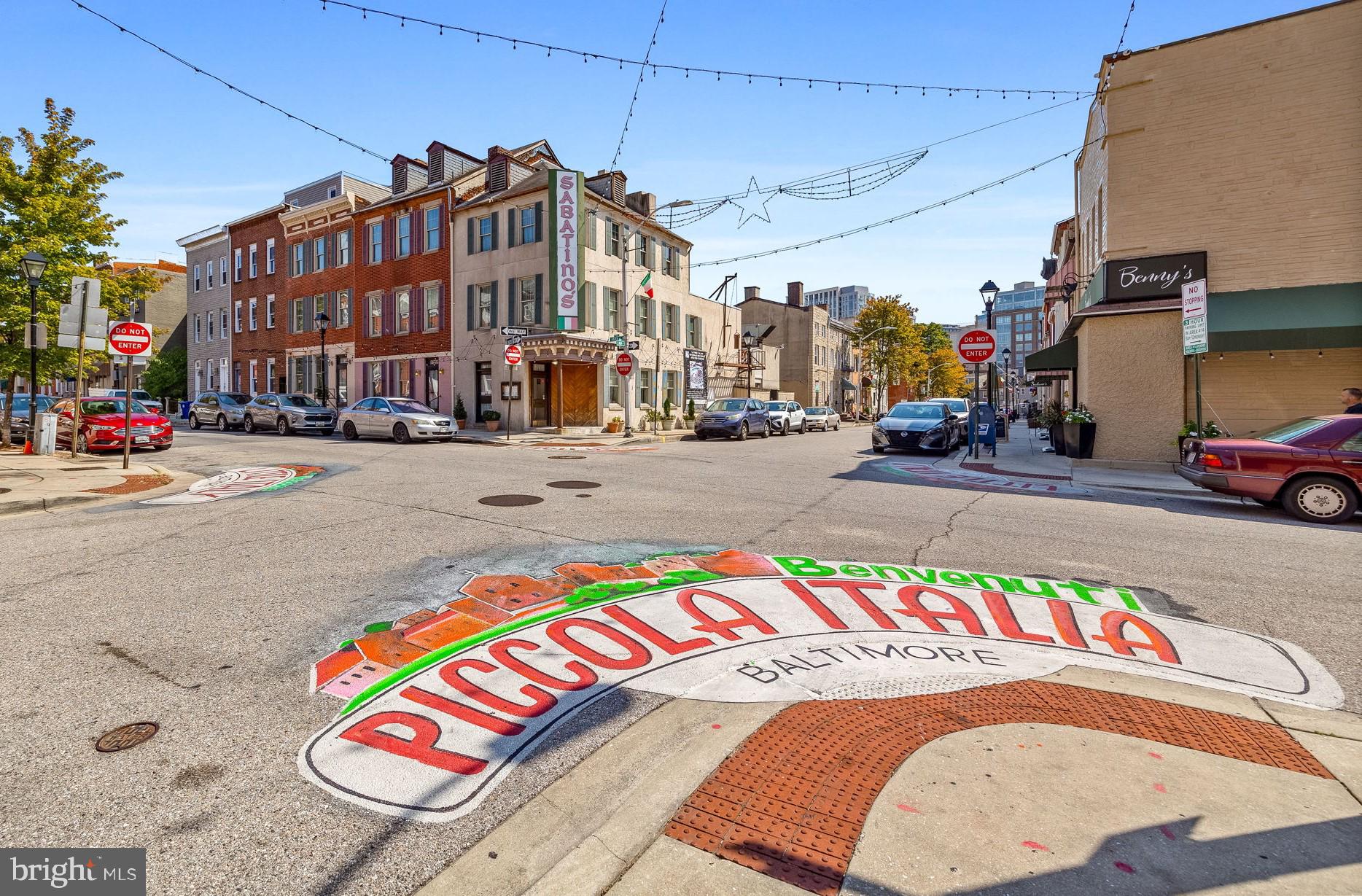 LITTLE ITALY - Residential Lease