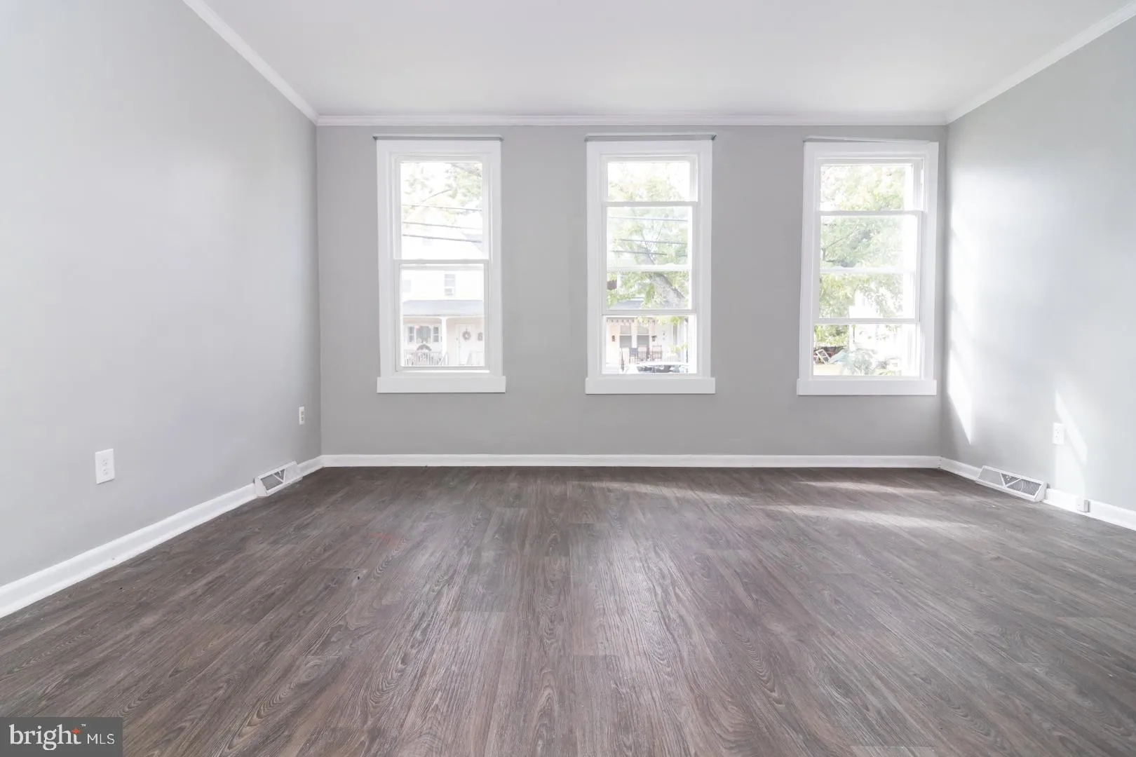 Oaklyn, New Jersey 08107, United States, 4 Bedrooms Bedrooms, ,Residential,Coming Soon,248688