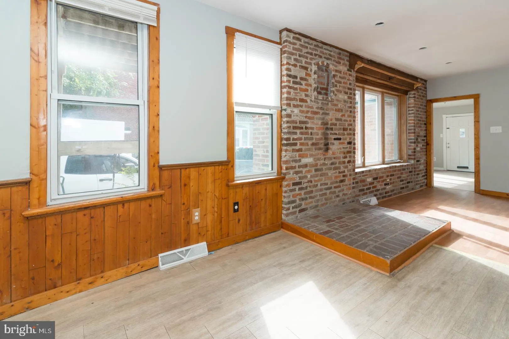 Oaklyn, New Jersey 08107, United States, 4 Bedrooms Bedrooms, ,Residential,Coming Soon,248688