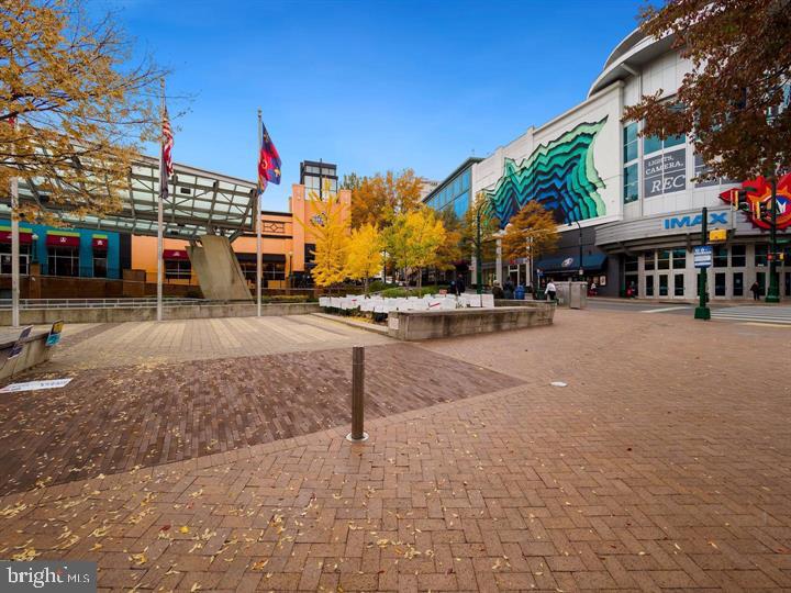 ROCK CREEK VILLAGE - Residential
