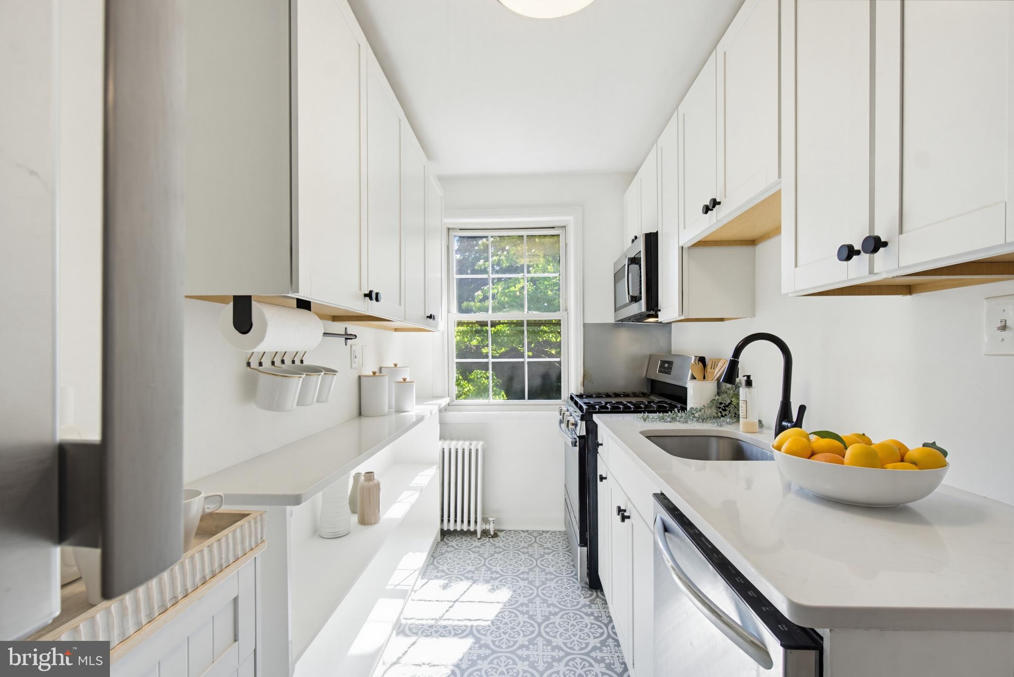 ROCK CREEK VILLAGE - Residential