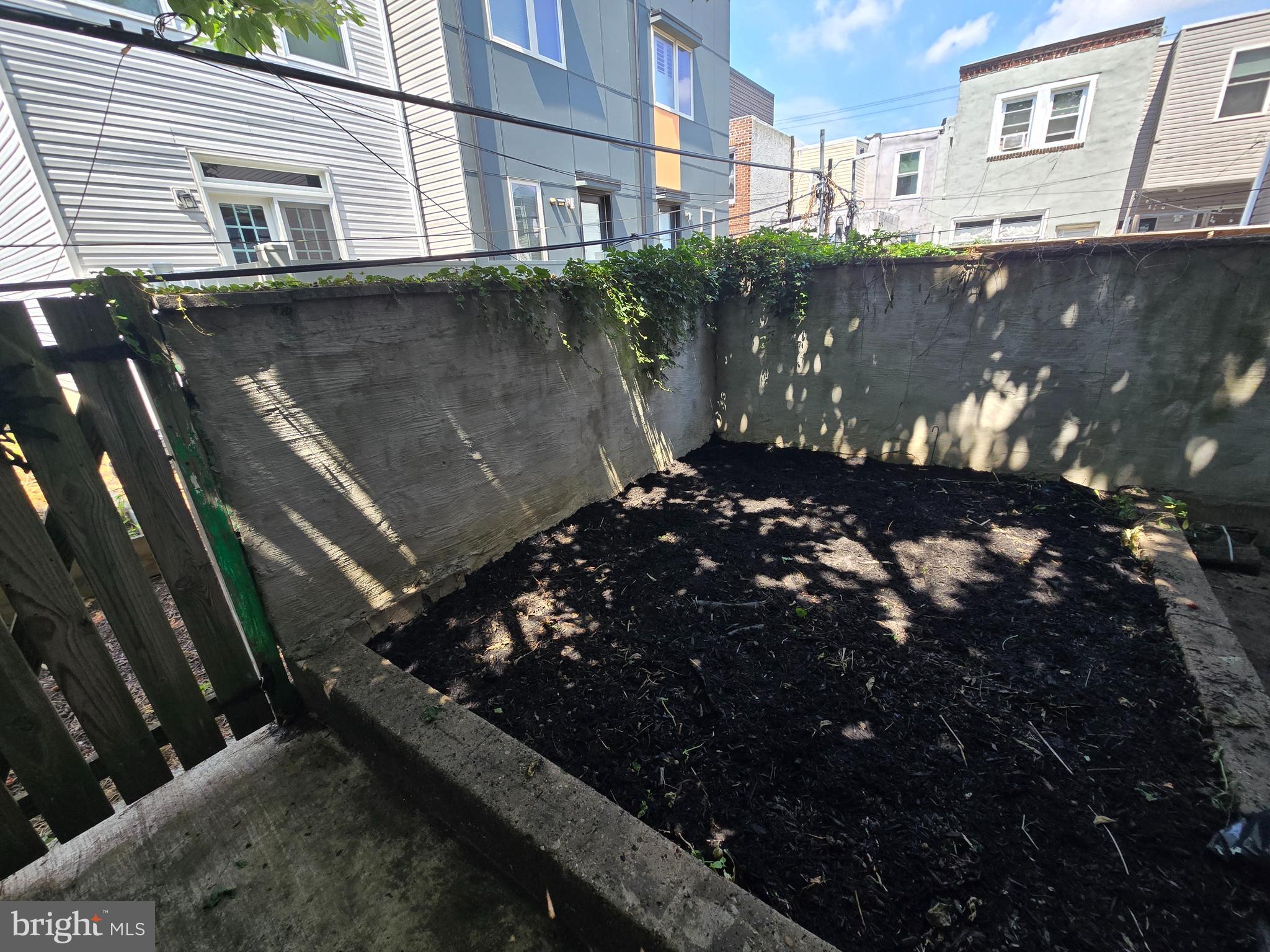 PHILADELPHIA (SOUTH) - Residential