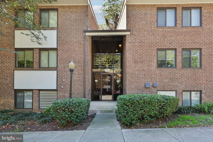 Welcome home to this beautifully upgraded & updated ground level 1 bedroom / 1 bathroom condo conveniently located in the Northgate community of Reston! Neutral paint & upgraded flooring throughout. The kitchen was renovated in 2022 & offers white cabinetry, stainless steel appliances & upgraded countertops. Spacious dining room & large living room with access to the rear patio. Spacious bedroom with ample closet space & renovated full bath. Stackable washer/dryer in the condo. The rear patio overlooks wooded common area providing peace & privacy! The monthly condo & HOA fees include water, gas, electricity & the incredible amenities Reston offers. Tons of guest parking & more! This home is located near the major commuter routes (including the metro), dining, shopping & entertainment!