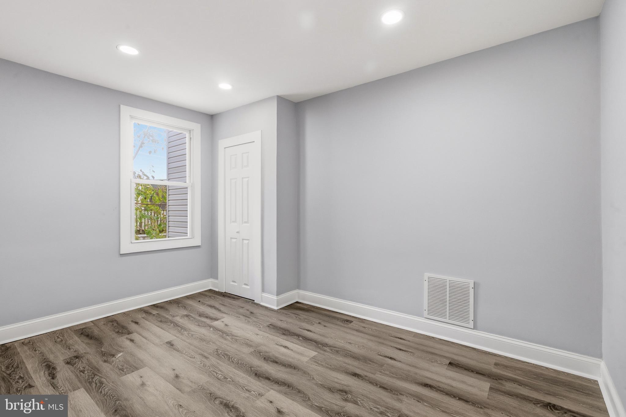 PHILADELPHIA (SOUTH) - Residential