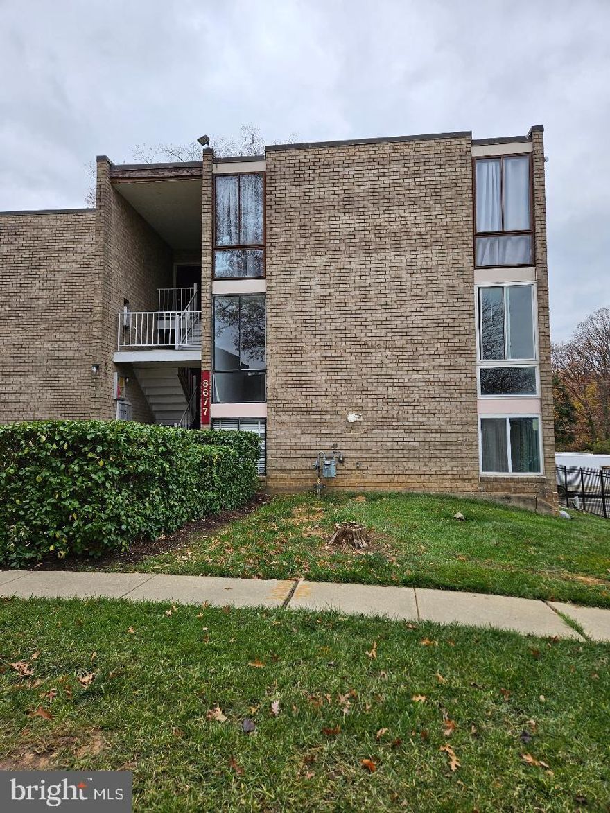 Newly refreshed 3 bedrooms 1 bath condo unit at Chelsea Wood Court.  All utilities included. Washer and dryer in the unit, kitchen with back splash. Easy access to beltway, shopping and schools. Agent is related to the owner.