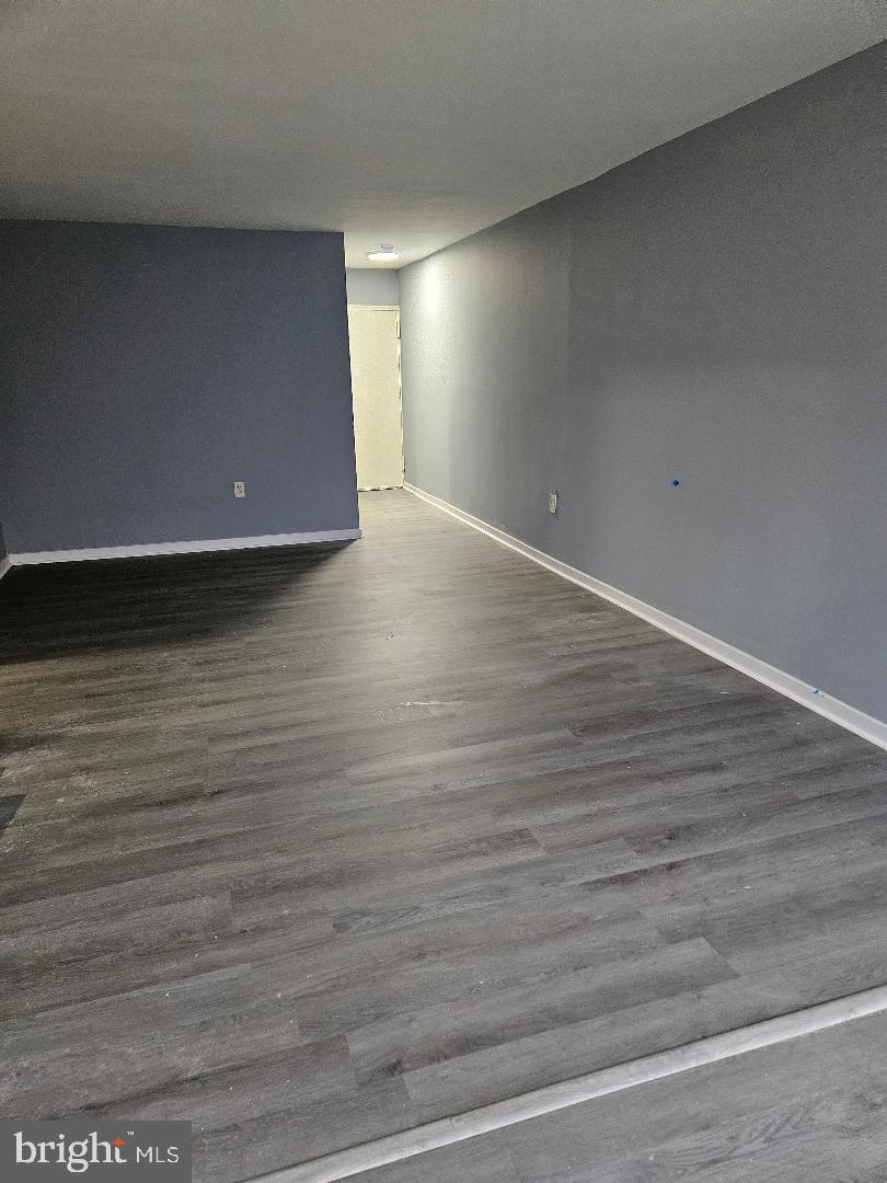 CHELSEA WOODS COURTS - Residential Lease