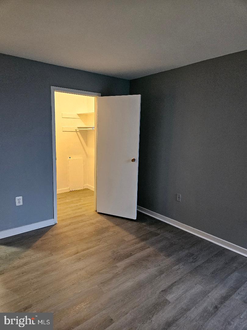 CHELSEA WOODS COURTS - Residential Lease