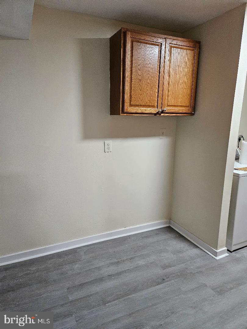 CHELSEA WOODS COURTS - Residential Lease