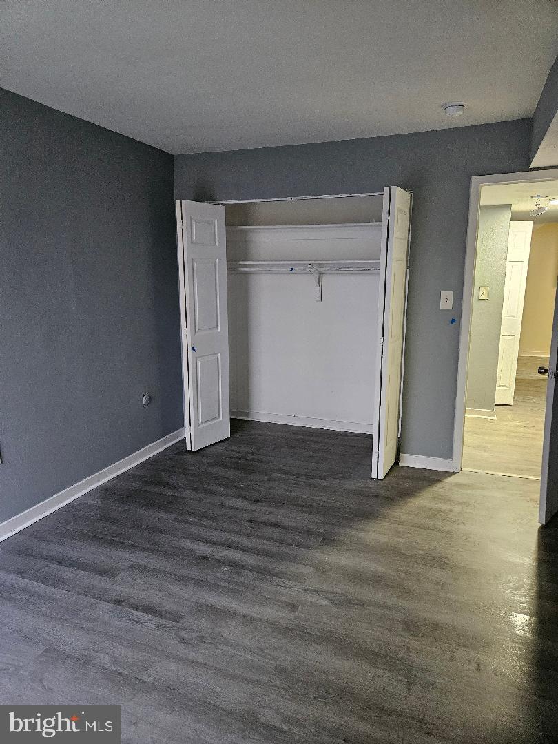 CHELSEA WOODS COURTS - Residential Lease