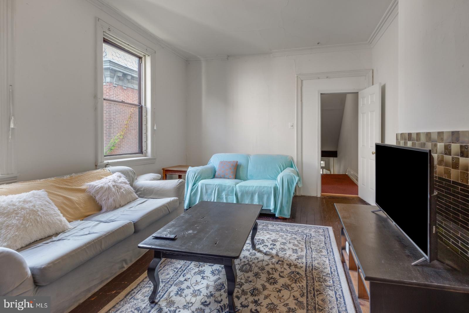 UNIVERSITY CITY - Residential Lease