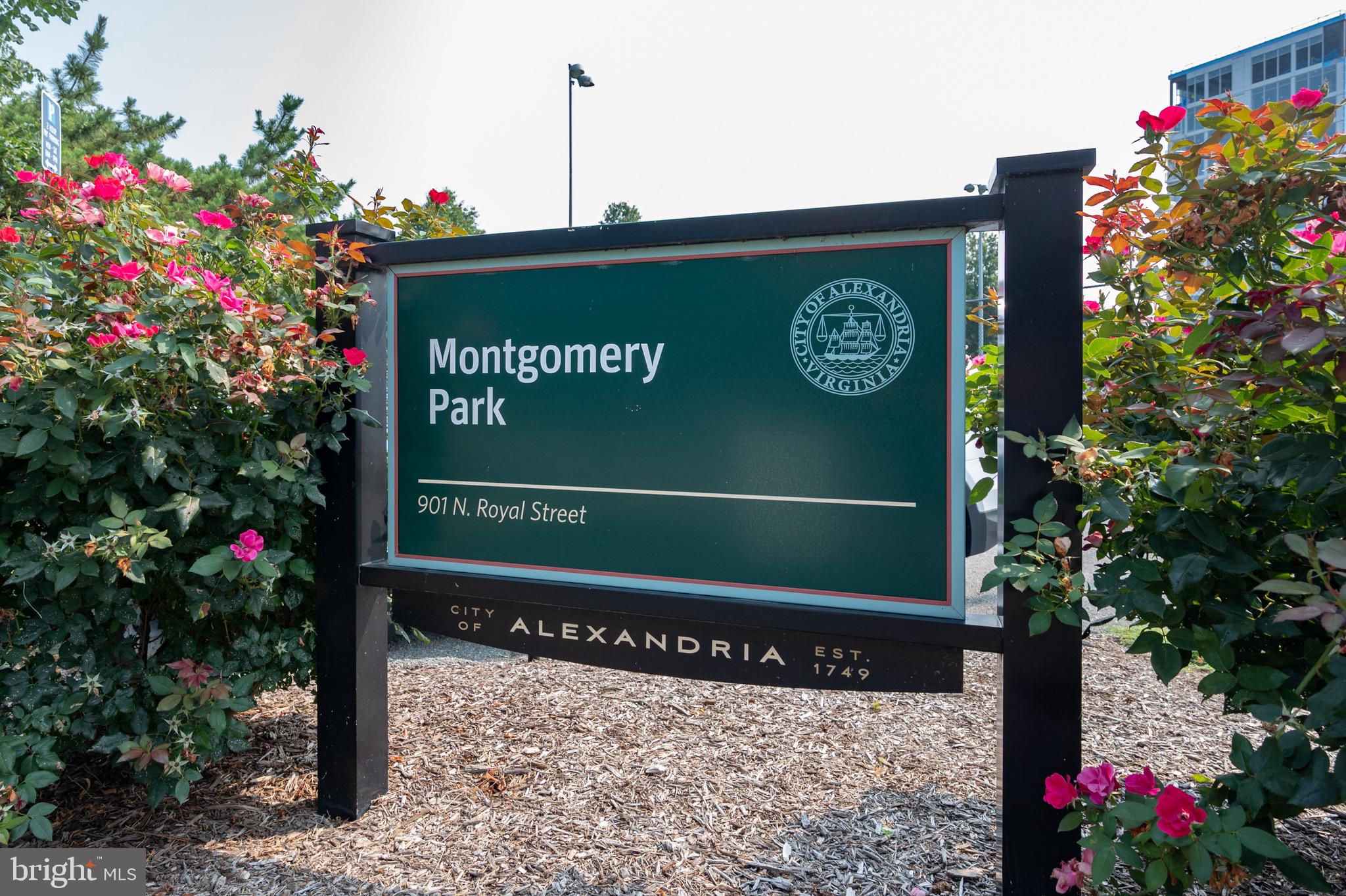 PORT ROYAL CONDOMINIUM - Residential