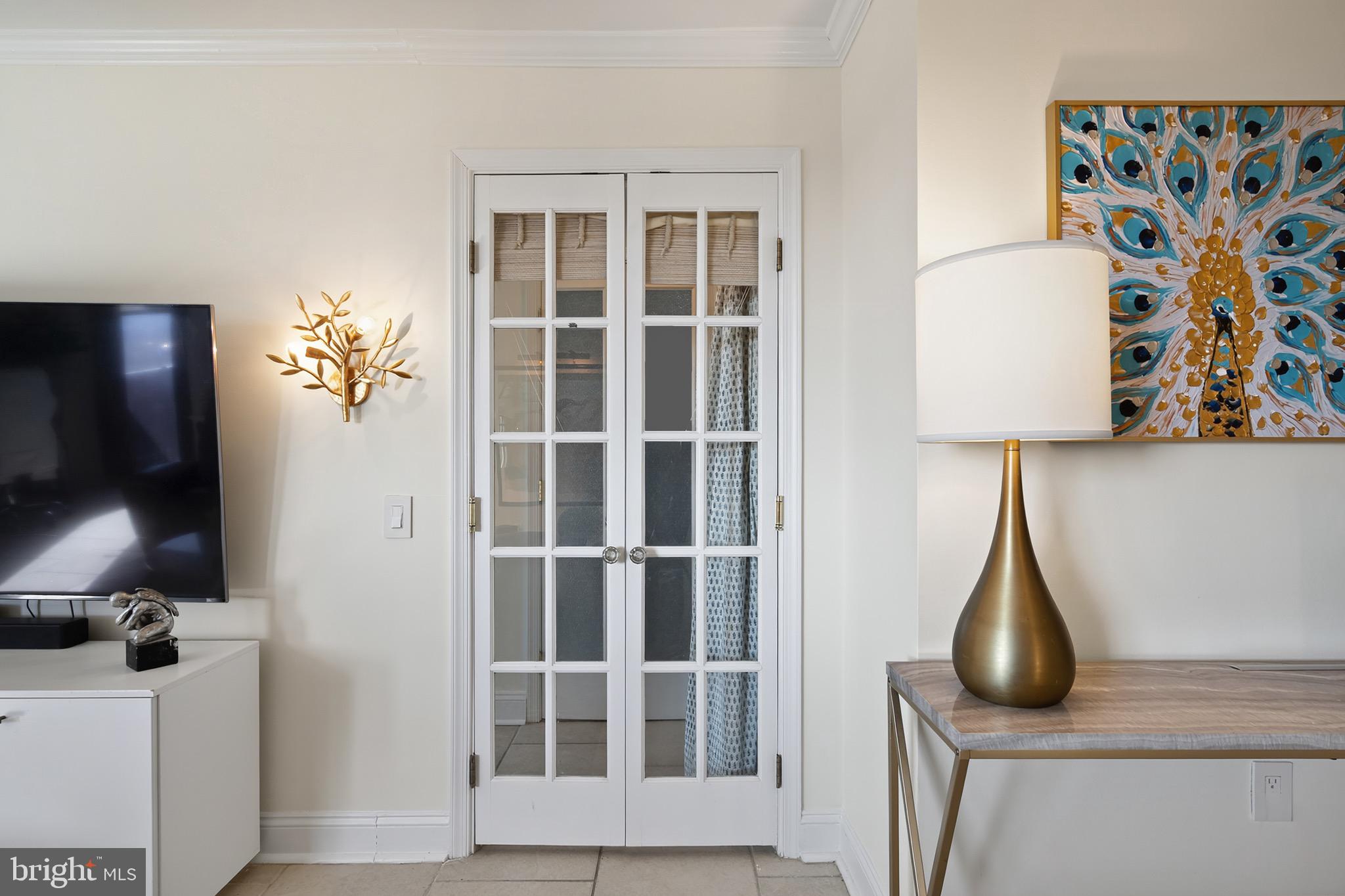 PORT ROYAL CONDOMINIUM - Residential