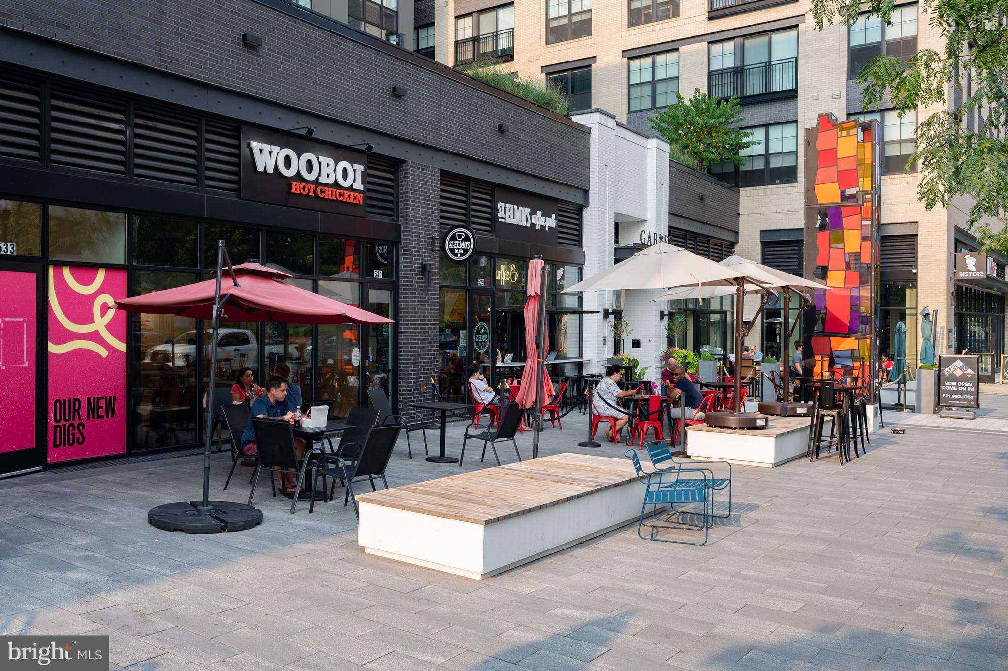 PORT ROYAL CONDOMINIUM - Residential