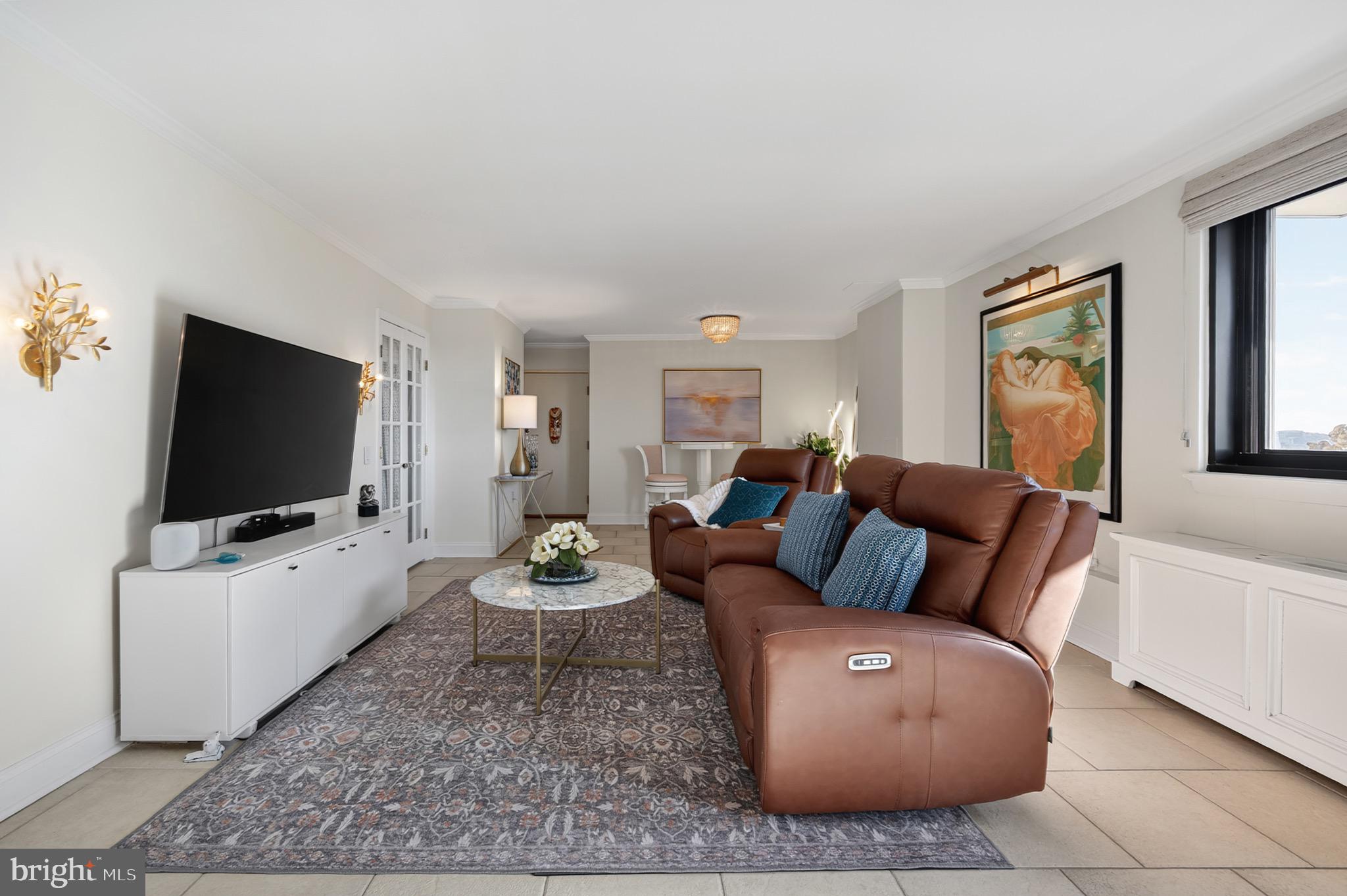 PORT ROYAL CONDOMINIUM - Residential