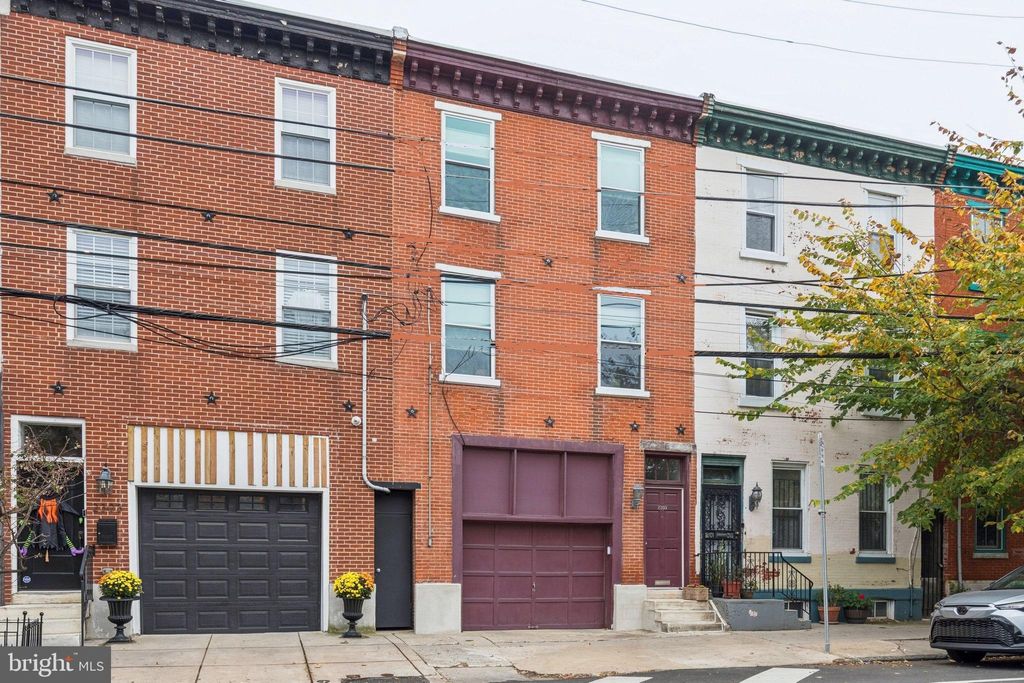 Photo of 2305 Grays Ferry Avenue, PHILADELPHIA, PA 19146 (MLS # PAPH2554490)