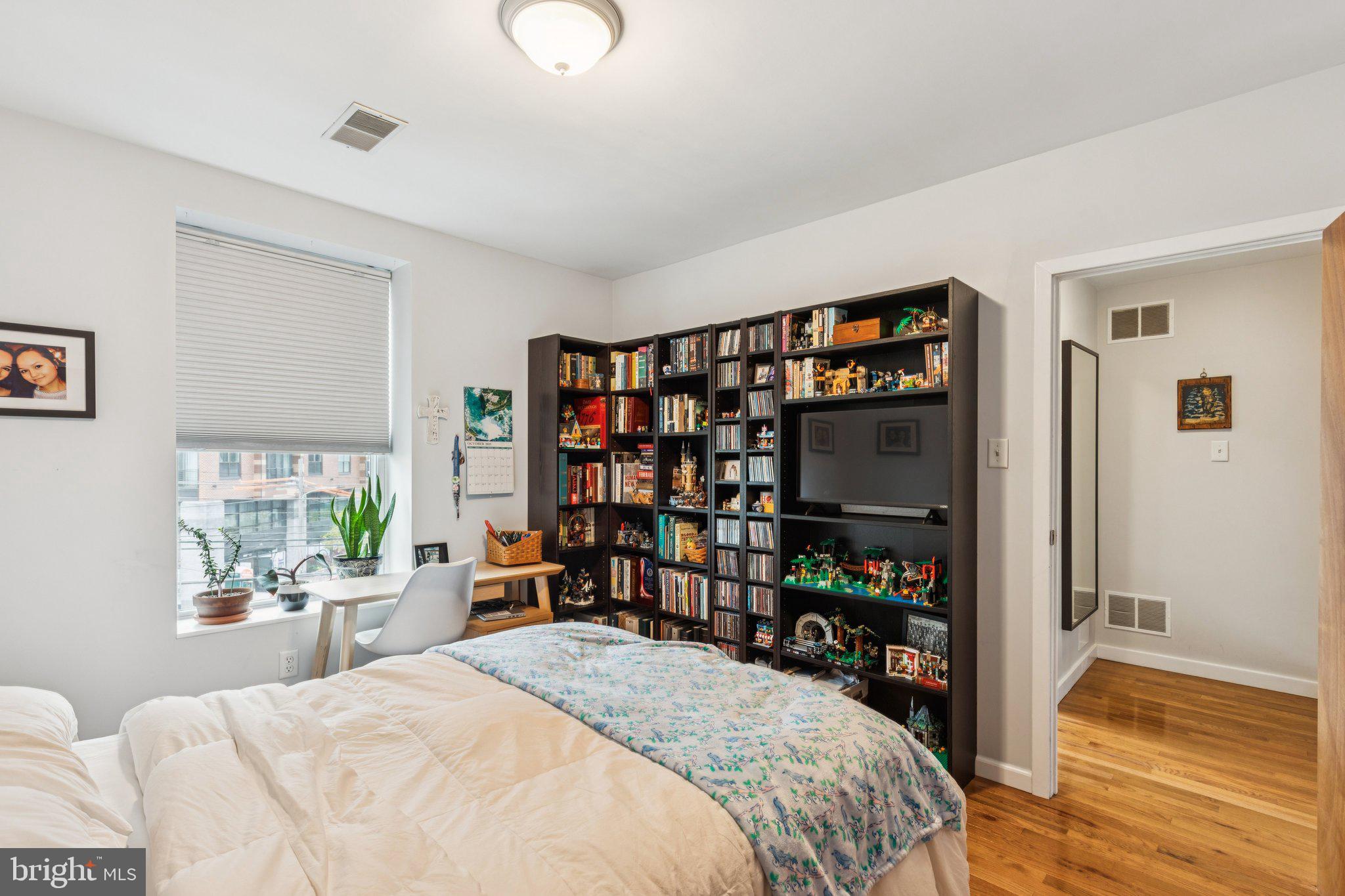 GRADUATE HOSPITAL - Residential