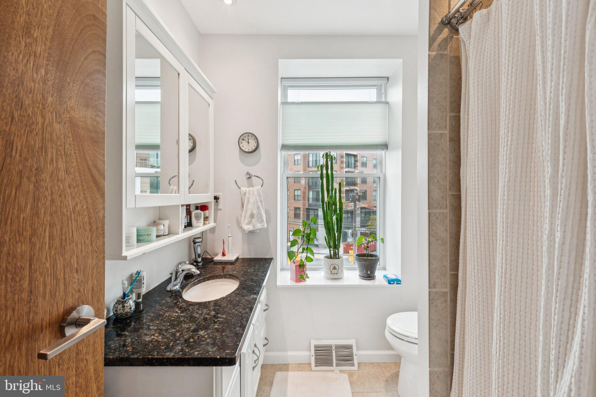 GRADUATE HOSPITAL - Residential